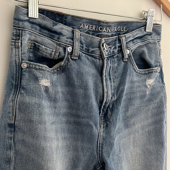 American Eagle Outfitters Ripped High Rise Jeans - Picture 3 of 5